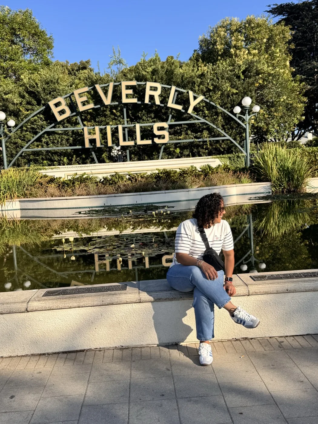 Mariana at the Beverly Hills sign